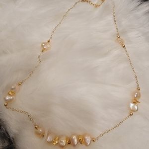 Freshwater cultured pearls necklace